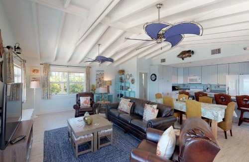 Marathon House | Marathon Waterfront Recreational Paradise