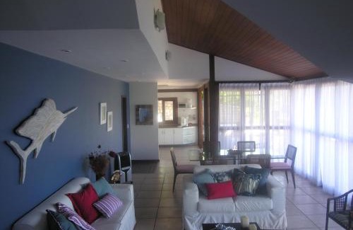 Portogalo House | Maravilhosa Casa em Angra