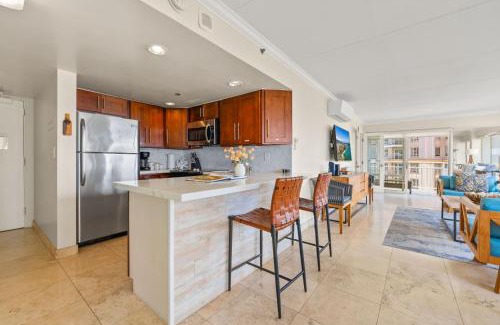 Waikiki Apartment | @ Marbella Lane - Cozy 2BR w/Amazing Ocean Views