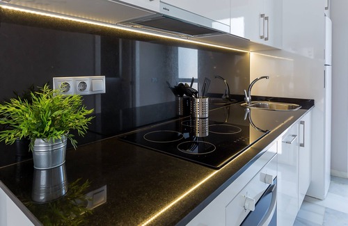 Urbanizacion Hacienda las Chapas House | Marbella Resort 1 Pool Whirlpool Sauna, Marbella, Spain