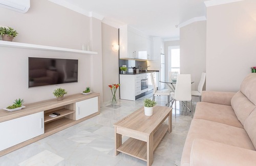 Urbanizacion Hacienda las Chapas House | Marbella Resort 1 Pool Whirlpool Sauna, Marbella, Spain