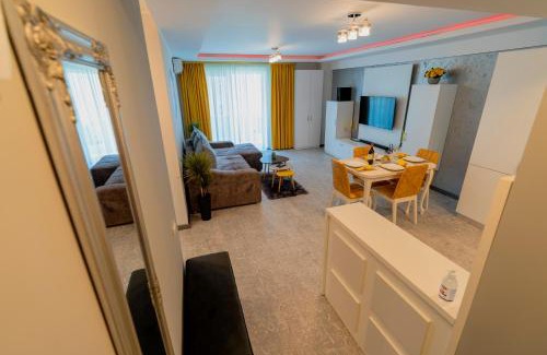 Constanta Apartment | Marc Holiday Moonlight