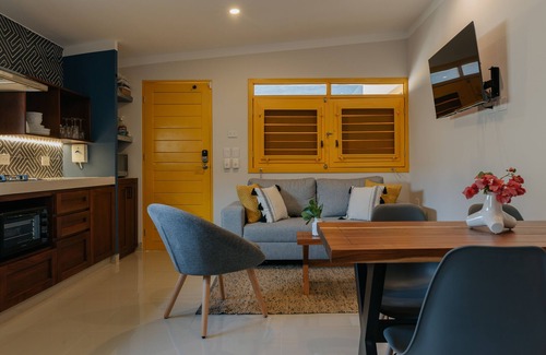 Progreso Municipality Apartment | Mare Lindo open studio near Malecon Progreso