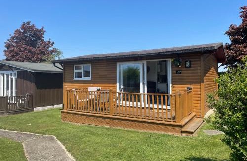 Seaton Ski Chalet | Margaret Ann Chalet