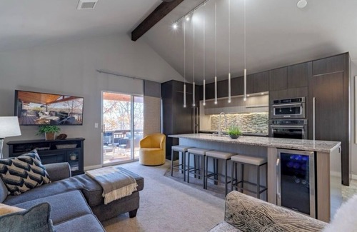 Osage Beach House | Margarita Dreams – Osage Beach - Margaritaville Resort, Winter Months, sleeps 8