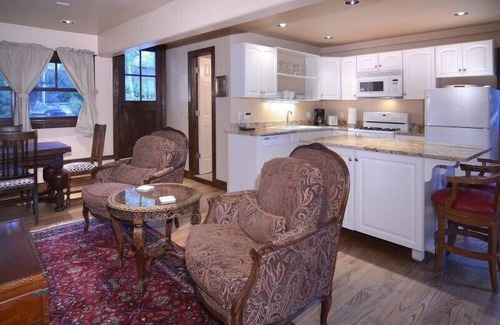 Crested Butte Cabin | Margeaux`s Cottage/Last Minute July 4th Availability! Book Now!