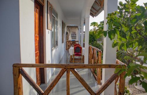 Nungwi Bed & Breakfast | MARGOSA bungalow, ZANZIBAR
