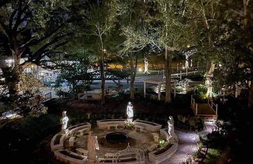 St. Gabriel Bed & Breakfast | Marguerite Bed and Breakfast