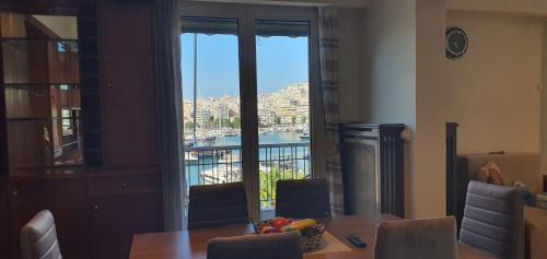 Pasalimani Apartment | Marina Zeas Apartment for Big Group