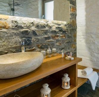 Chora Folegandros House | Maris Private Residence