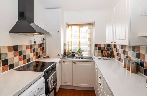 Kirkby Lonsdale Cottage | MARKET SQUARE MAISONETTE, family friendly in Kirkby Lonsdale