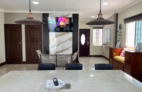 Ballenita Villa | Marlantt Beach House