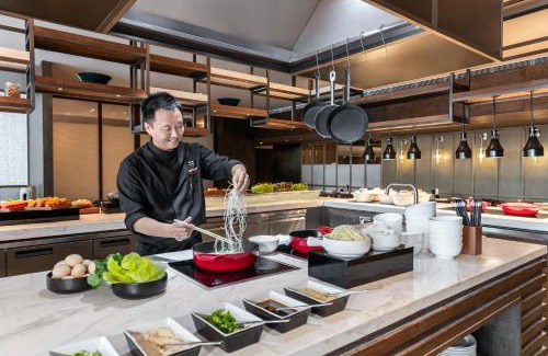 Yuzhong Hotel | Marriott Executive Apartments Chongqing