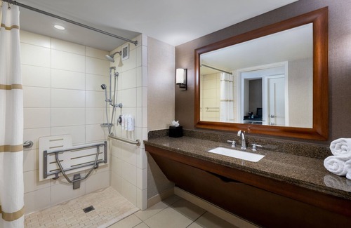 Macon Hotel | Marriott Macon City Center