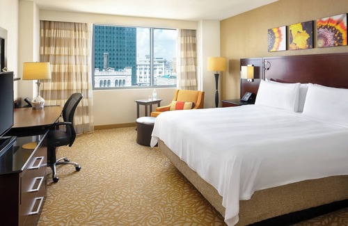 East Town Hotel | Marriott Milwaukee Downtown