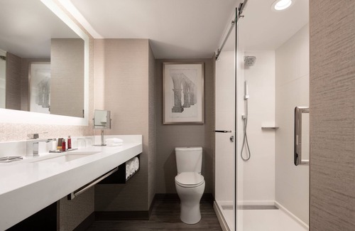 Downtown Riverside Hotel | Marriott Riverside at the Convention Center