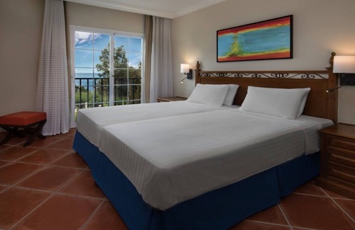 Estepona Resort | Marriott's Playa Andaluza 3 Bedroom Sea Front