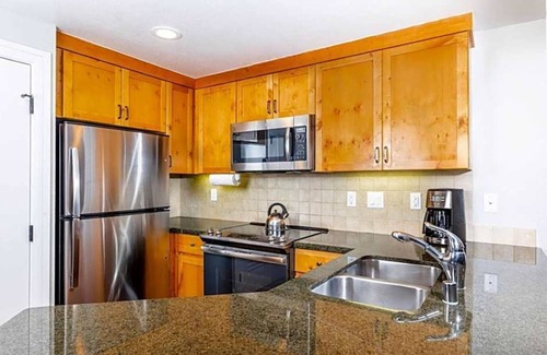 South Lake Tahoe Villa | Marriott's Timber Lodge 2 BD Villa - Close to Heavenly Village and Ski Lift