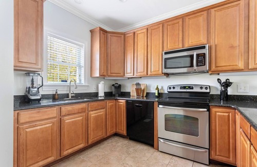 North Charleston House | ✰ MARSH VIEW - CHARMING 3BR/2.5BA - BIKES/KAYAKS ✰