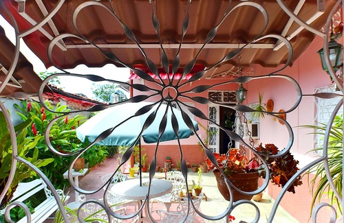 Santa Clara Apartment | Martirena's Hostal