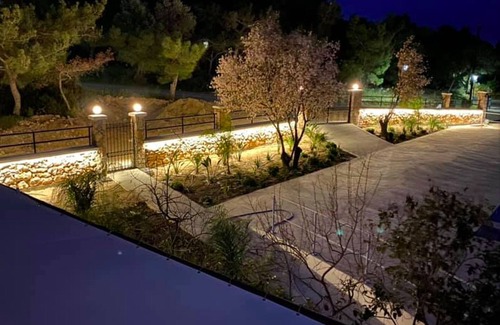 Pefkos Apartment | Marvelous Studio in front of the beach