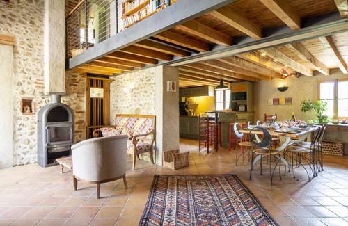 Ille-sur-Tet Villa | Mas Ronquet - with private swimming pool ideal for a walking or cycling holiday!