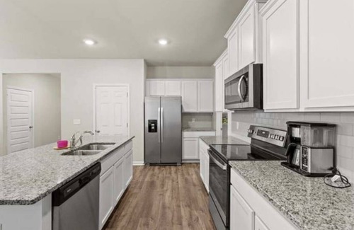 Fort Gordon House | Massive Rental, Sleeps 10, Home Away From Home