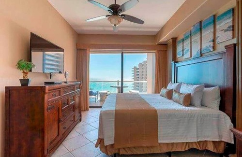 Puerto Penasco Resort | Massive Wraparound Patio! Coastal Gem Condo at Las Palomas, Las Palomas Corner Unit With Huge Wrap A