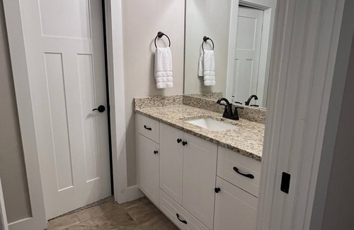 North Augusta Condo | Masters Luxury Housing! Beautiful condo in North Augusta. 8 miles to tournament