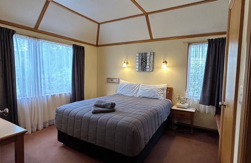 Solway Hotel | Masterton Motor Lodge
