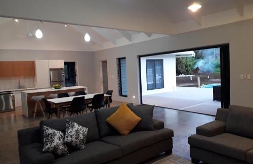 Matavera House | Matavera Mountain Vista