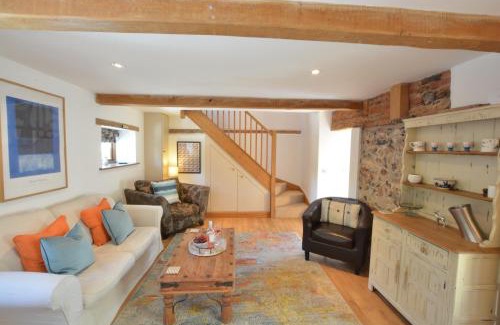 Ixworth House | May Barn, Ixworth