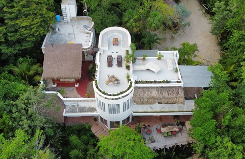 Buenavista Villa | MAYA CALA ~LAKEFRONT STUNNING PRIVATE SETTING DOCK PALAPA & SWINGS SUP-B KAYAKS