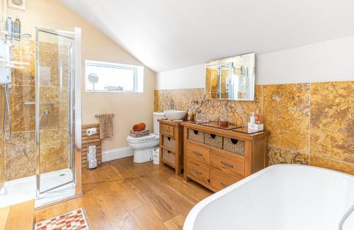 Cosheston House | Mayeston Barn Holiday Home