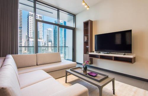 Jumeirah Lake Towers Apartment | MBL Royal, JLT -One Bedroom with Lake View