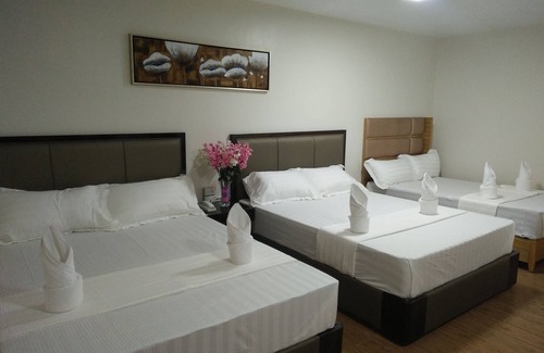 Barangay 16 Hotel | Meaco Royal Hotel - Batangas City