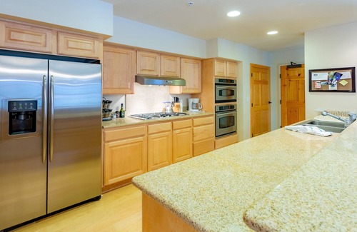 Kirkwood Condo | Meadow Stone Mountain View