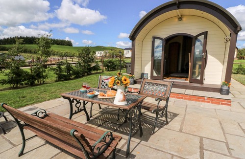 Rhayader Cottage | Meadow View