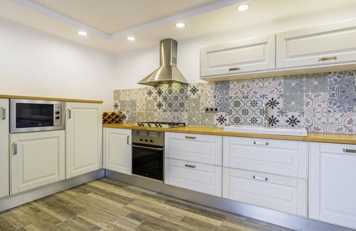 Badalona Villa | Mediterranean House in Badalona