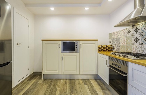 Badalona Villa | Mediterranean House in Badalona