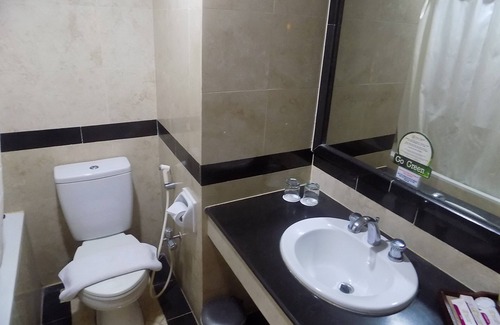 Kemanggisan Hotel | Mega Anggrek Hotel & Convention