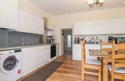 Keswick House | MELBREAK HOUSE 2, pet friendly, with a garden in Keswick