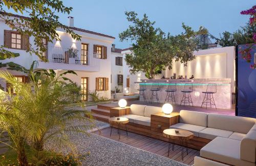 Sigacık Hotel | Mellow Blue Hotel