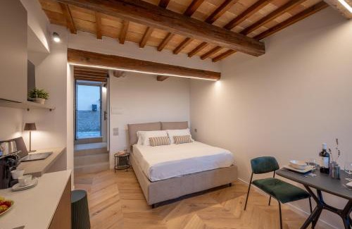 Old Town Apartment | Melo 14 - Boutique Studio Nel Centro - ItalyWeGo