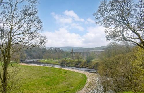 Clitheroe House | Melrose