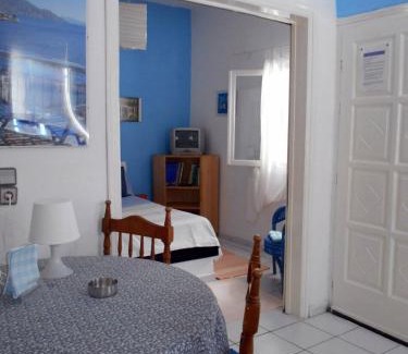 Marathokampos Apartment | Meltemia Studio Samos only 200 metres from Aegean Sea
