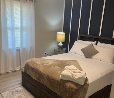 Athens Apartment | Memorable and Enjoyable Near all the Action in Athens