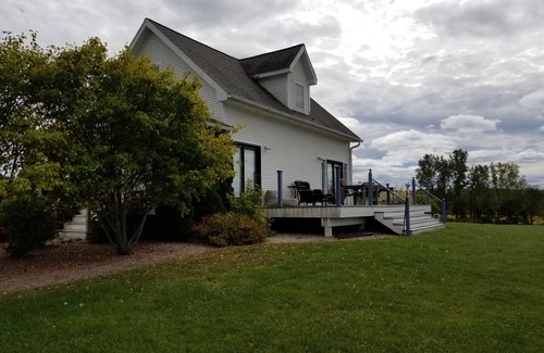 Baroda House | Memories are made here at our winery's guesthouse in the heart of wine country