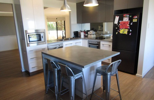 Tiddy Widdy Beach House | Memories by the Sea - Esplanade position!