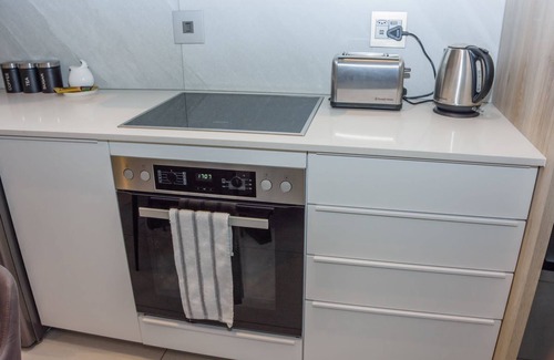 Menlyn Apartment | Menlyn main Trilogy